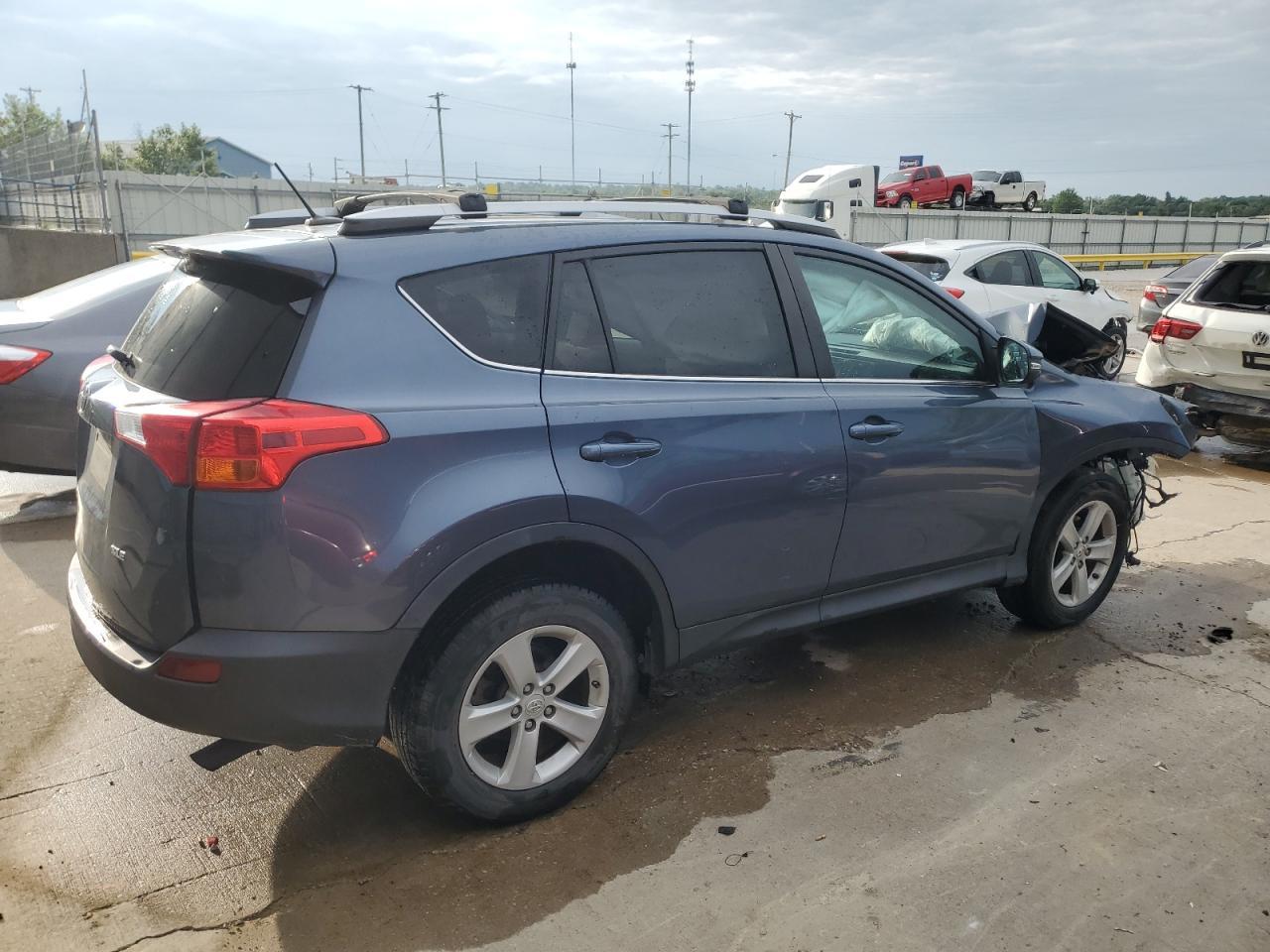 2013 Toyota Rav4 Xle - Фото 3