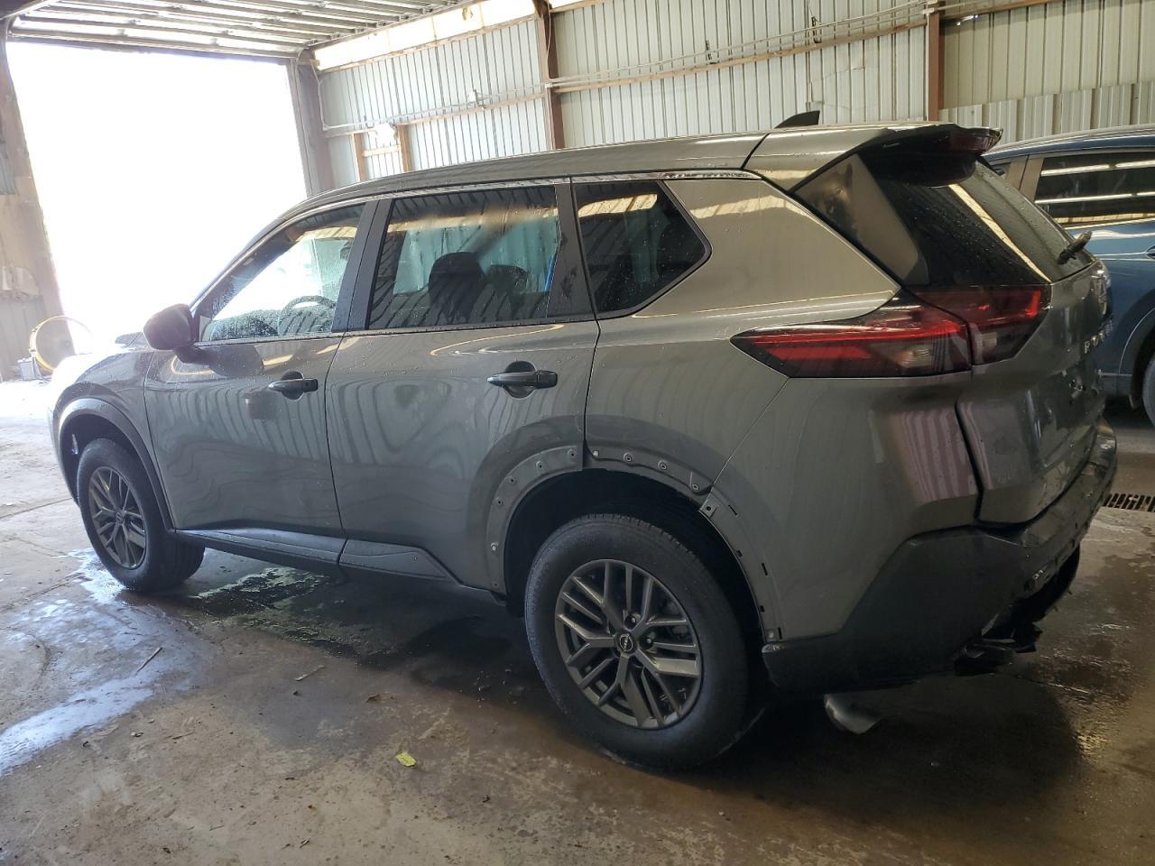 2023 Nissan Rogue S - Image 2