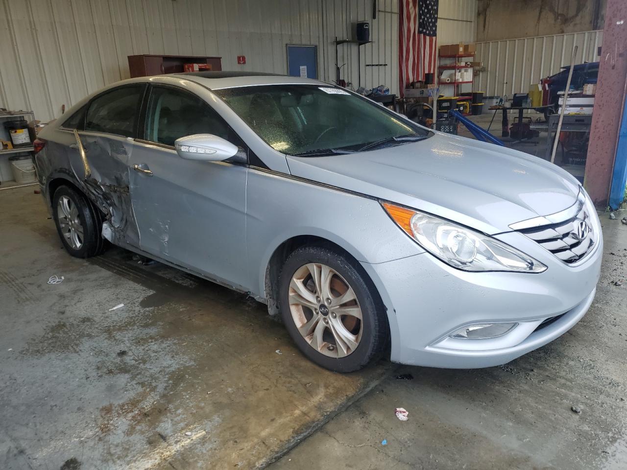 2011 Hyundai Sonata Se - Image 4