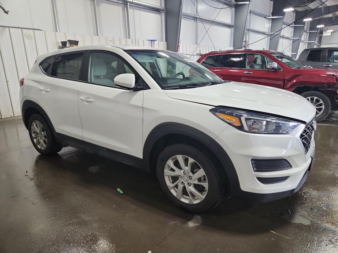 2021 Hyundai Tucson Se - Image 4