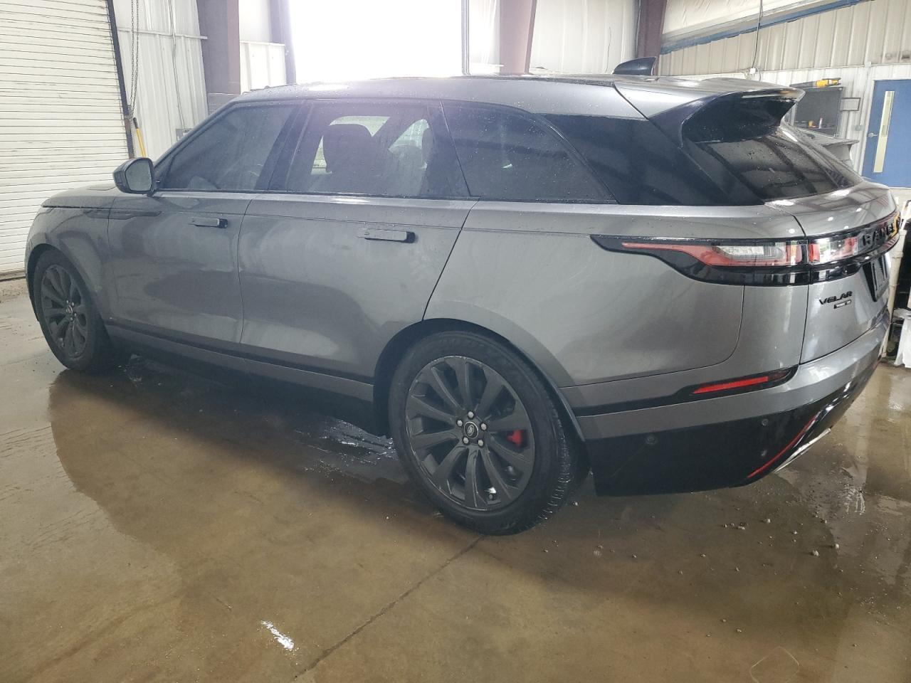2018 Land Rover Range Rover Velar R-Dynamic Se - Image 2