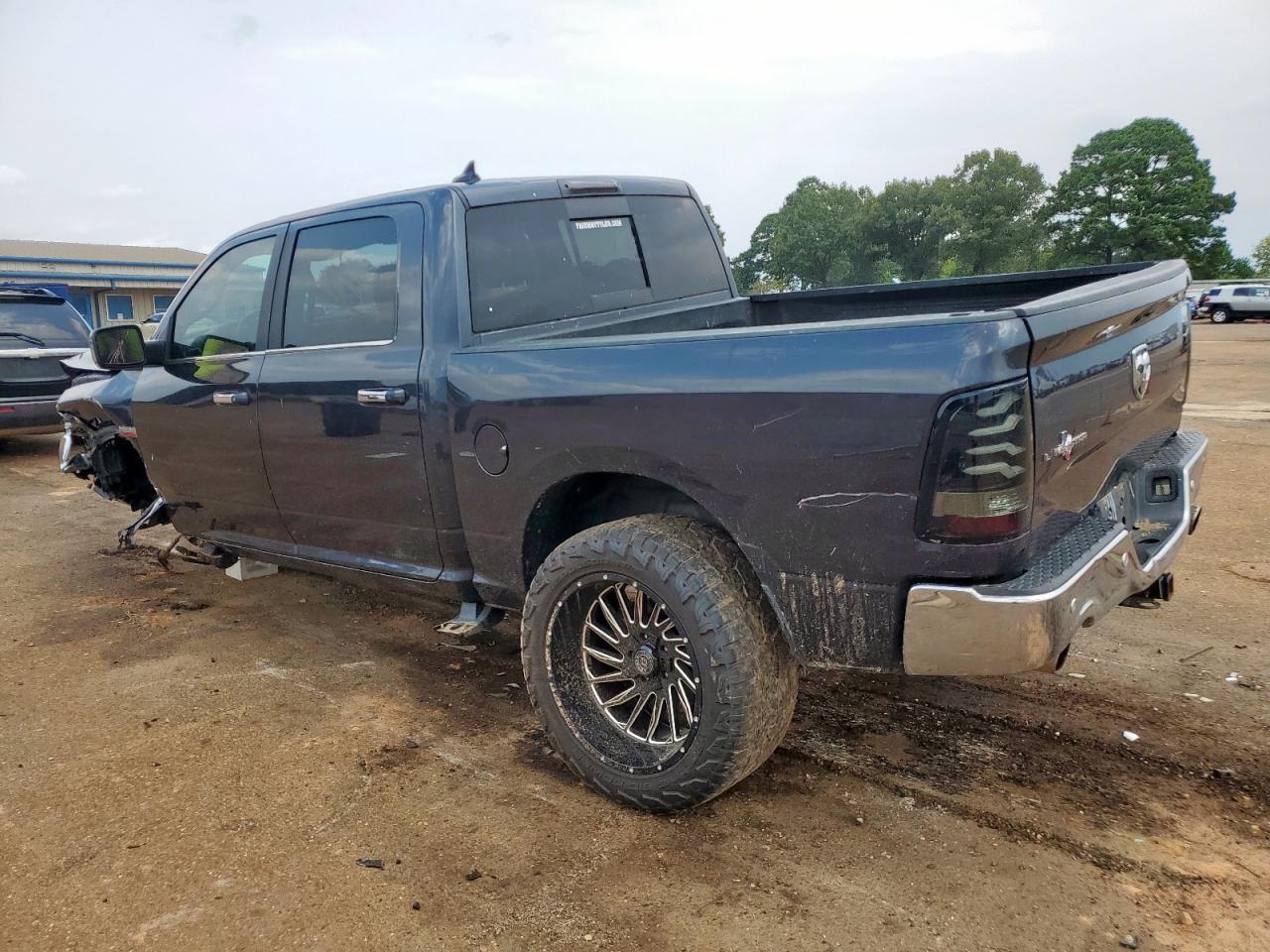 2017 Ram 1500 Slt - Image 2