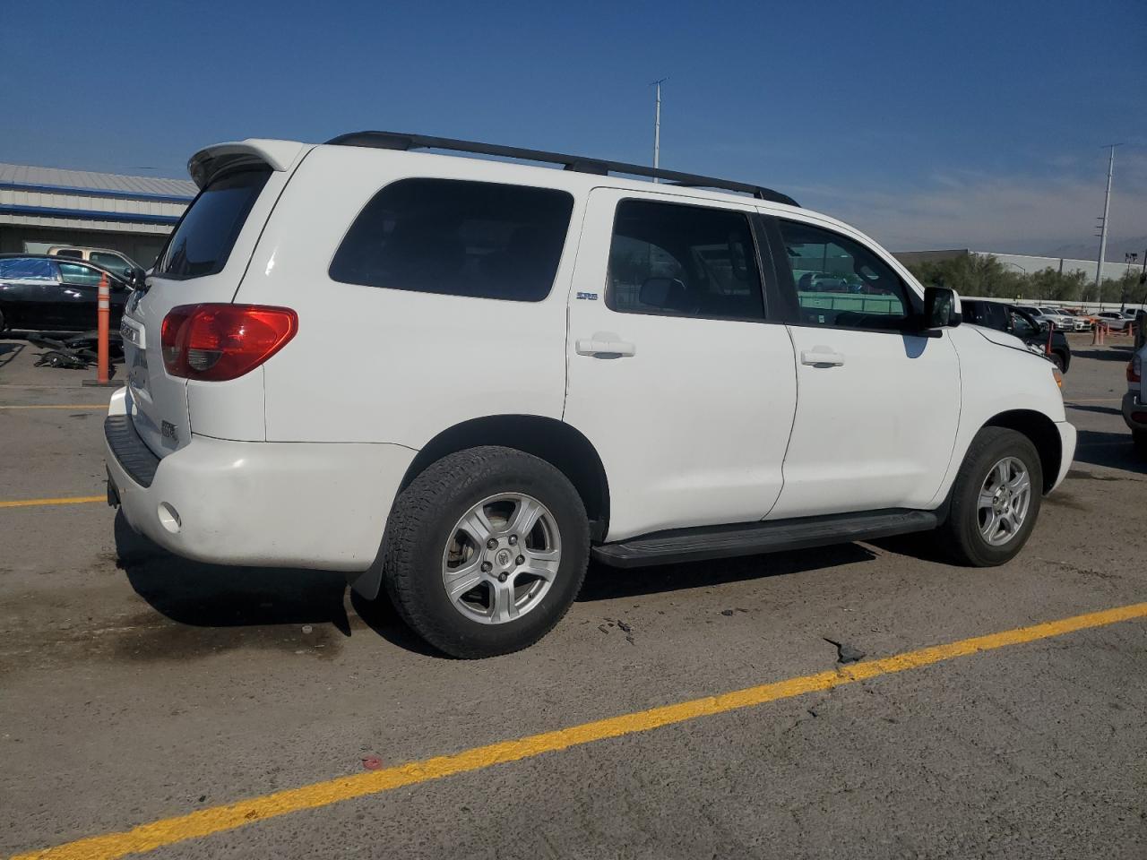 2013 Toyota Sequoia Sr5 - Фото 3
