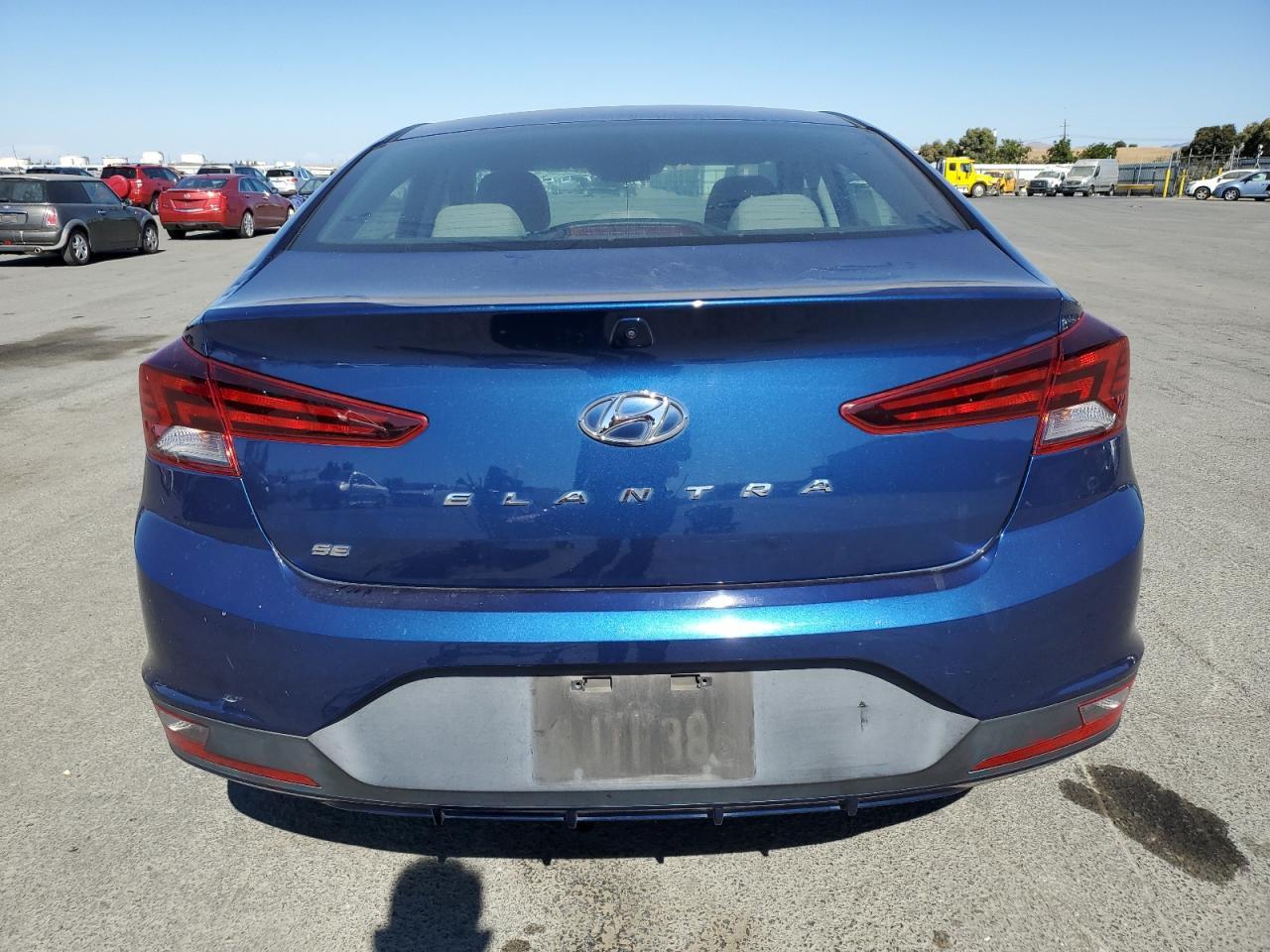 2019 Hyundai Elantra Se - Фото 6