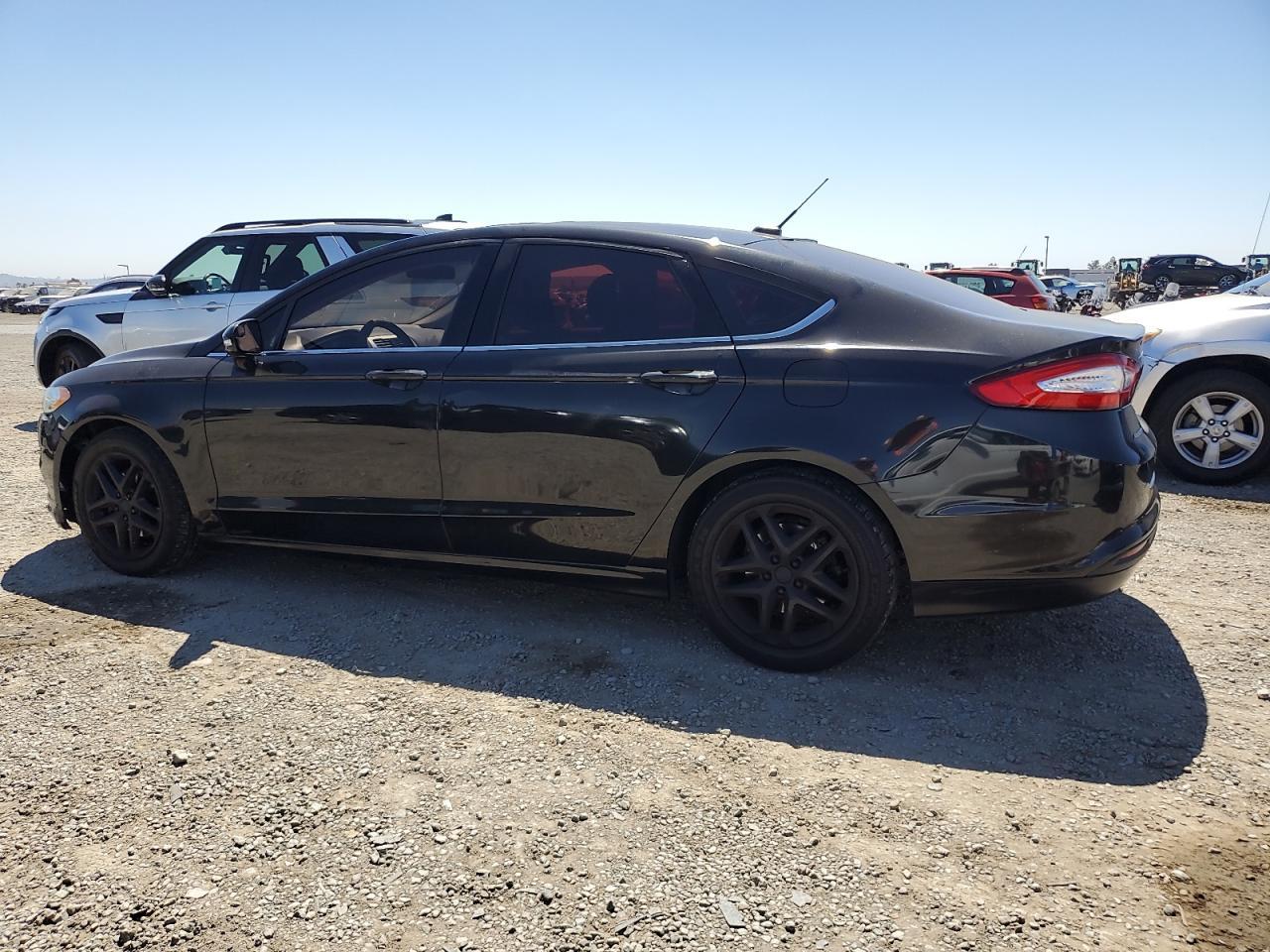 2014 Ford Fusion Se - Фото 2