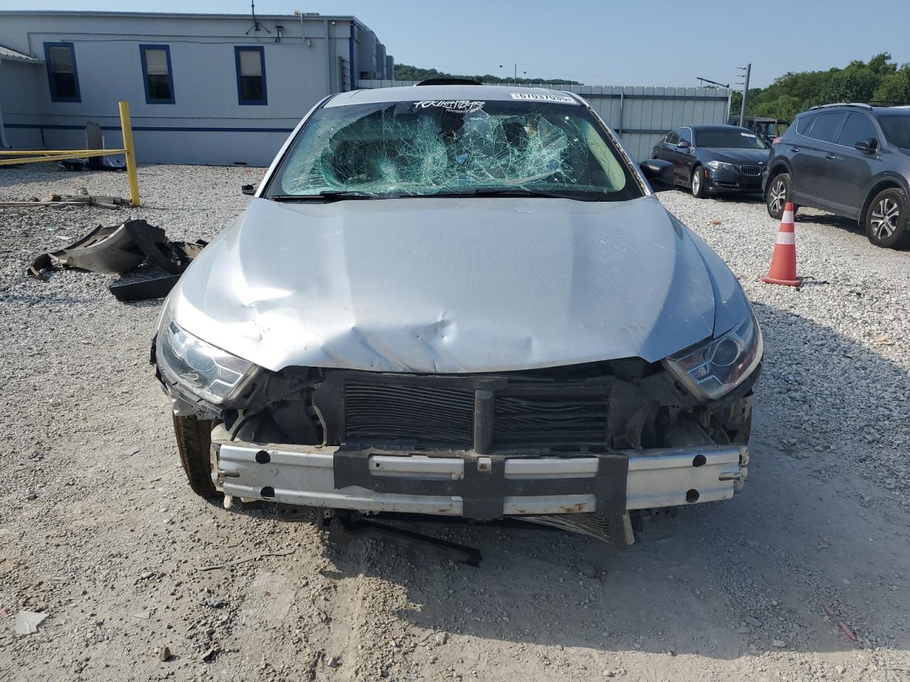 2018 Ford Taurus Se - Image 5