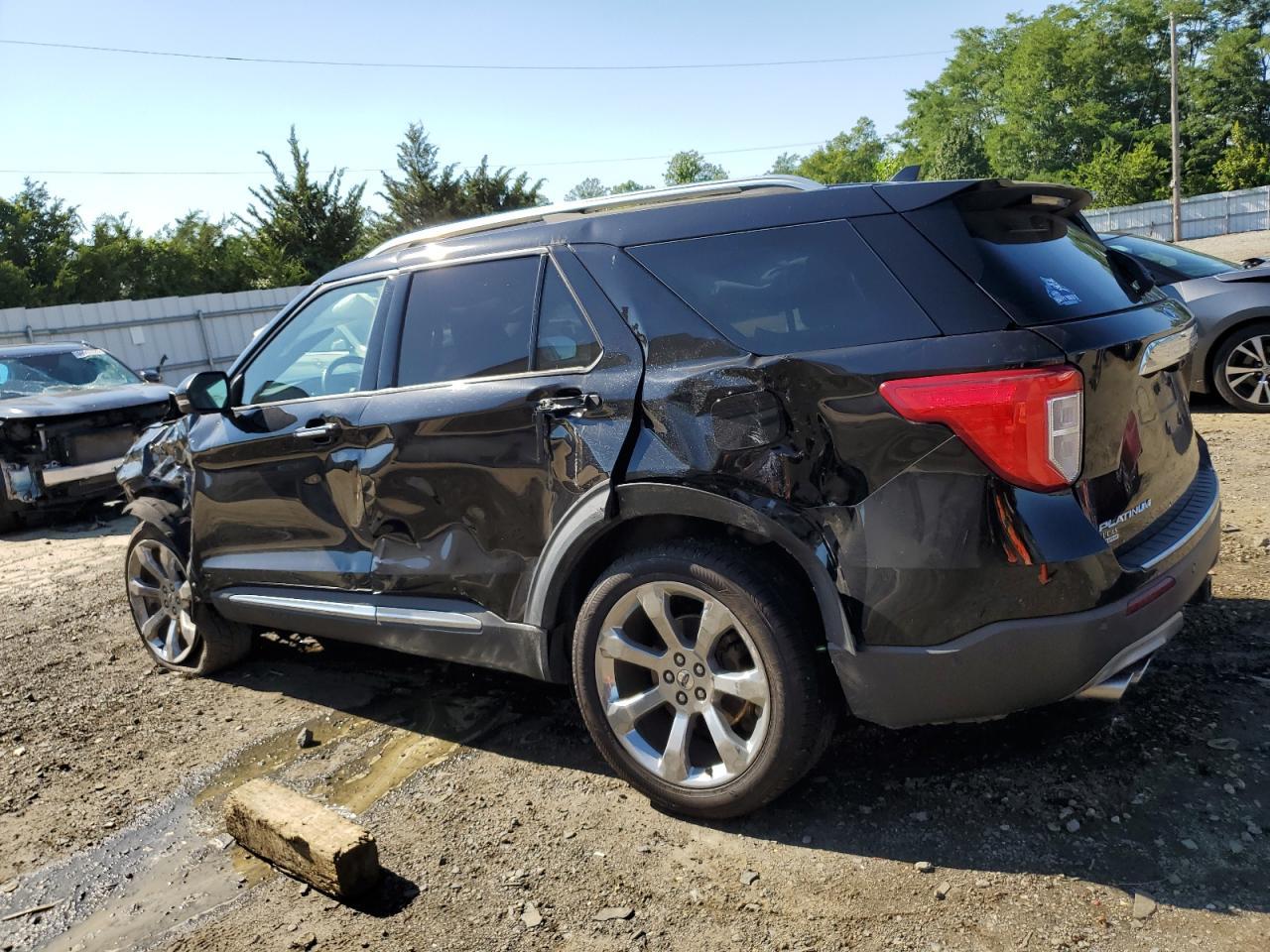 2020 Ford Explorer Platinum - Фото 2