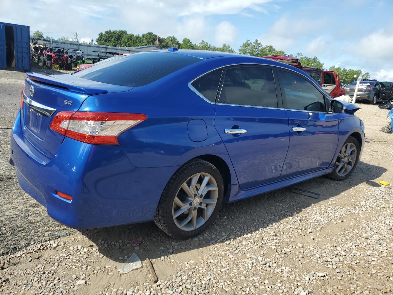 2015 Nissan Sentra S - Фото 3