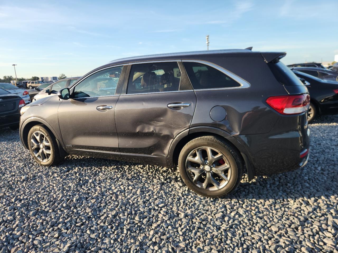 2017 Kia Sorento Sx - Фото 2