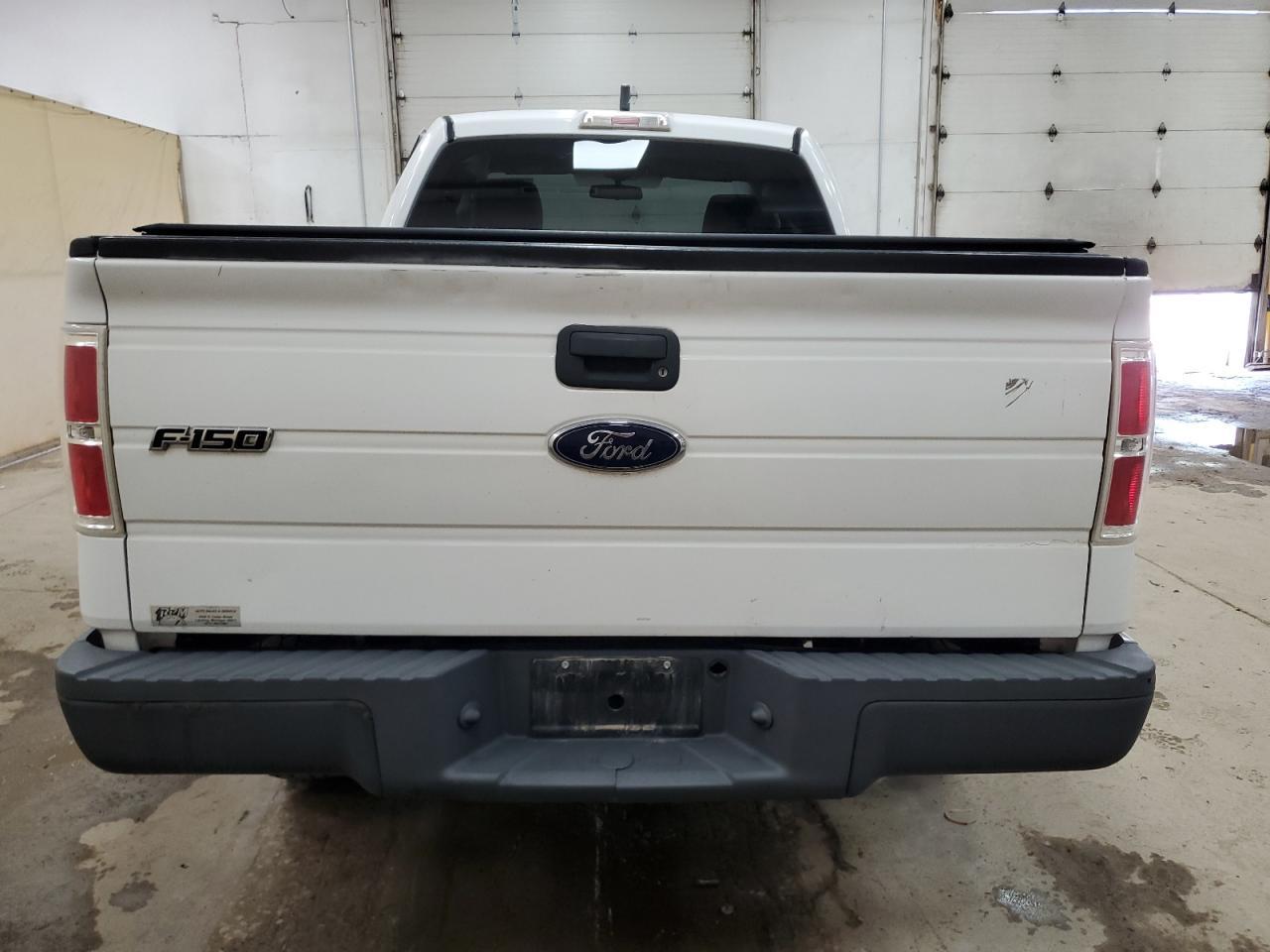 2010 Ford F150 - Image 6