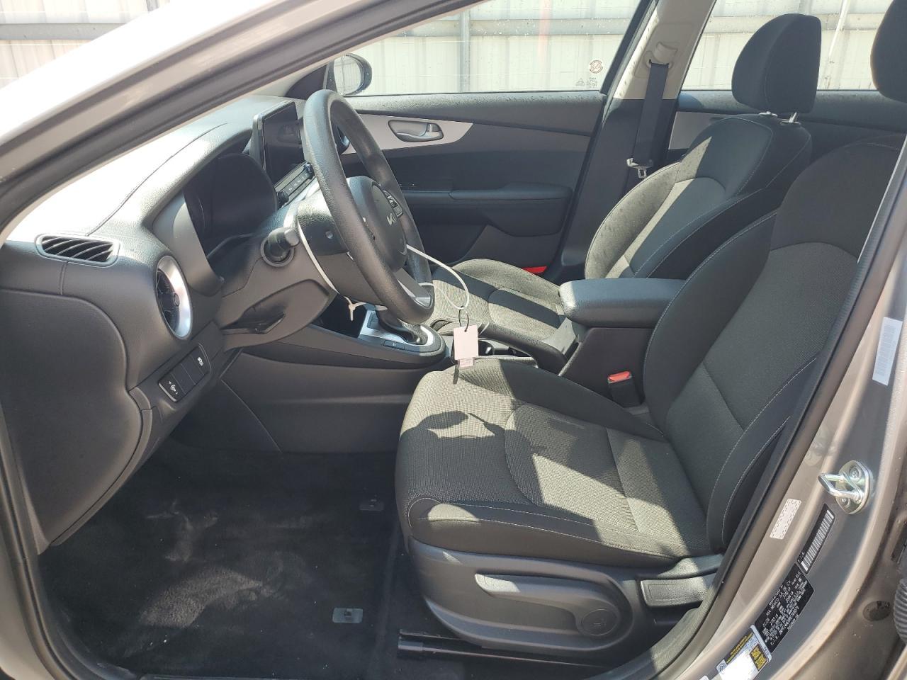 2024 Kia Forte Lx - Image 7