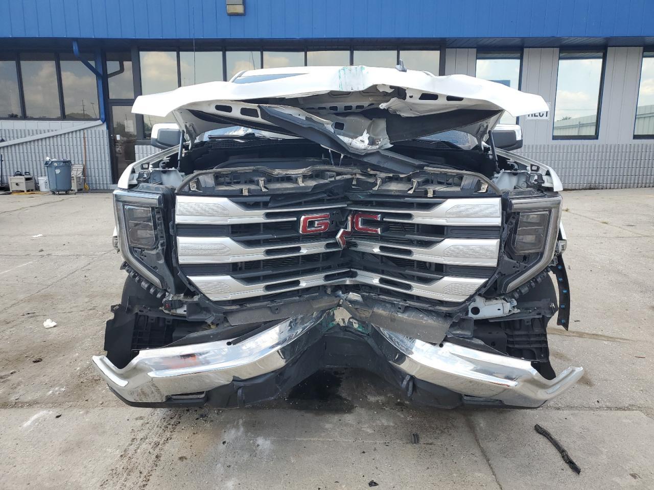 2023 GMC Sierra K1500 Sle - Image 5