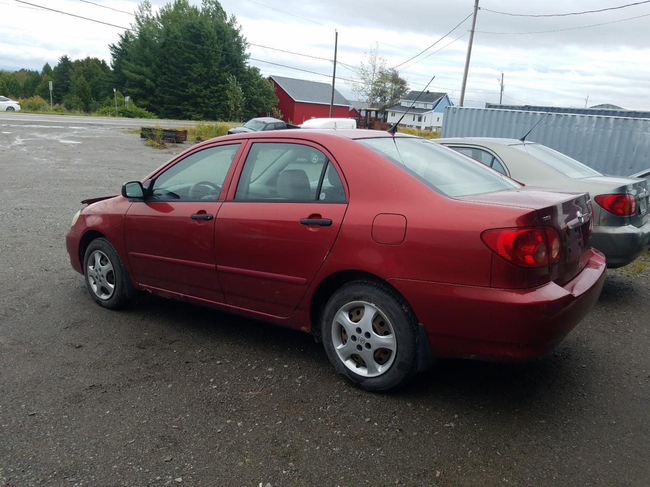 2005 Toyota Corolla Ce - Image 2