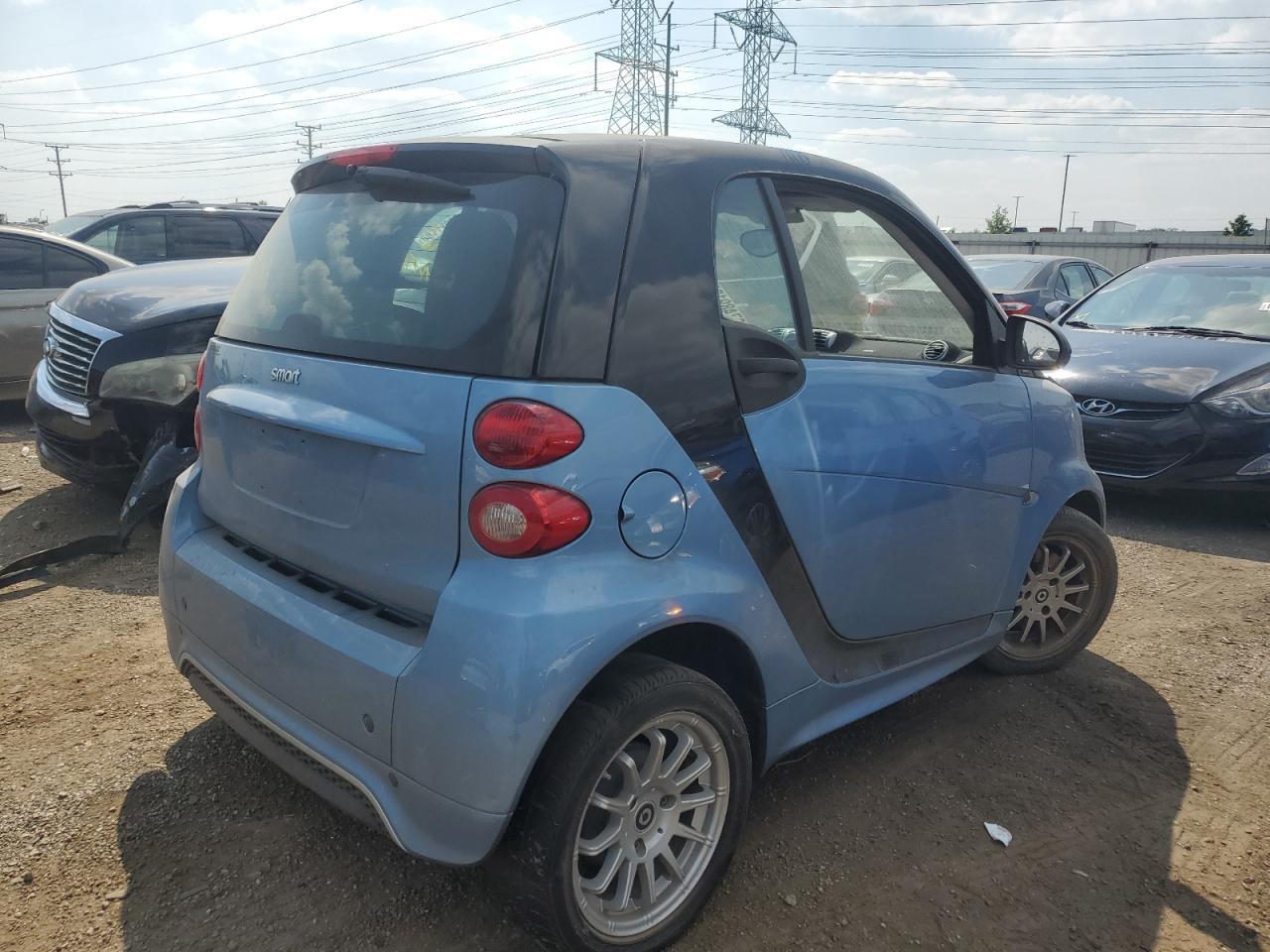 2013 Smart Fortwo Pure - Image 3