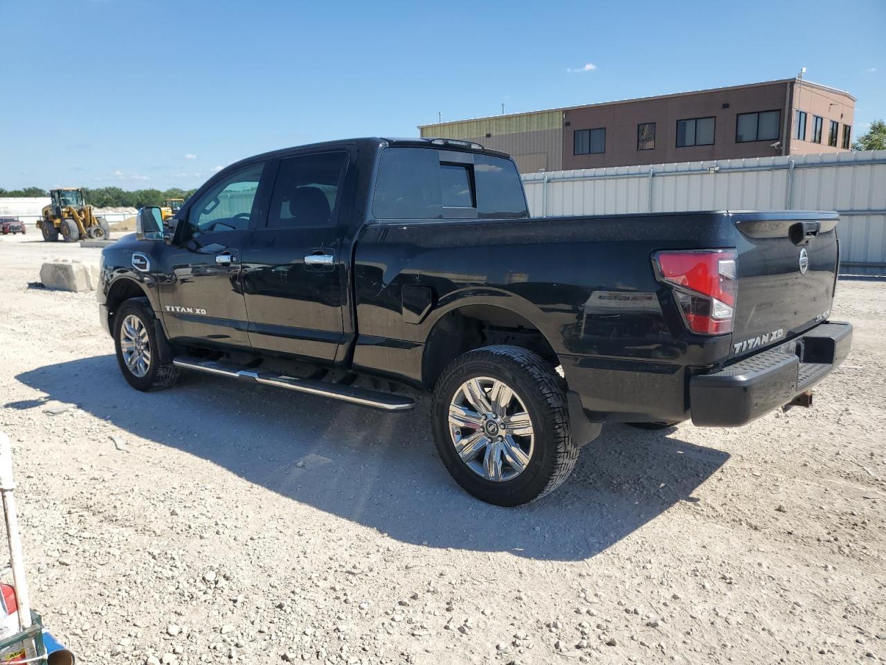 2020 Nissan Titan Xd Sv - Фото 2