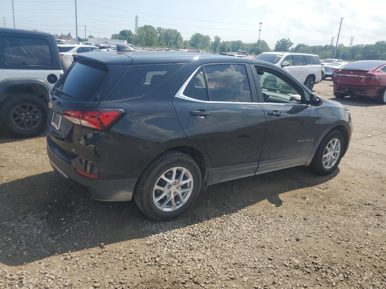 2024 Chevrolet Equinox Lt - Image 3