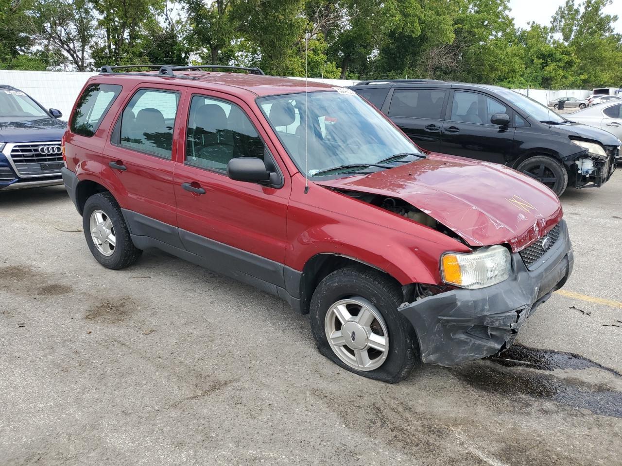 2004 Ford Escape Xls - Фото 4