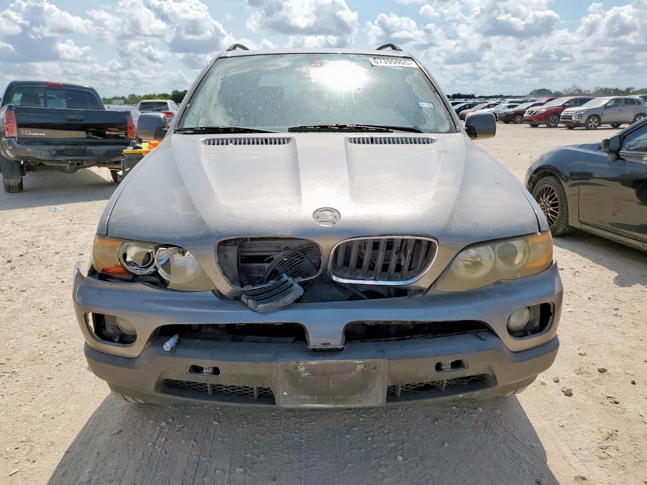 2005 BMW X5 3.0I - Фото 5