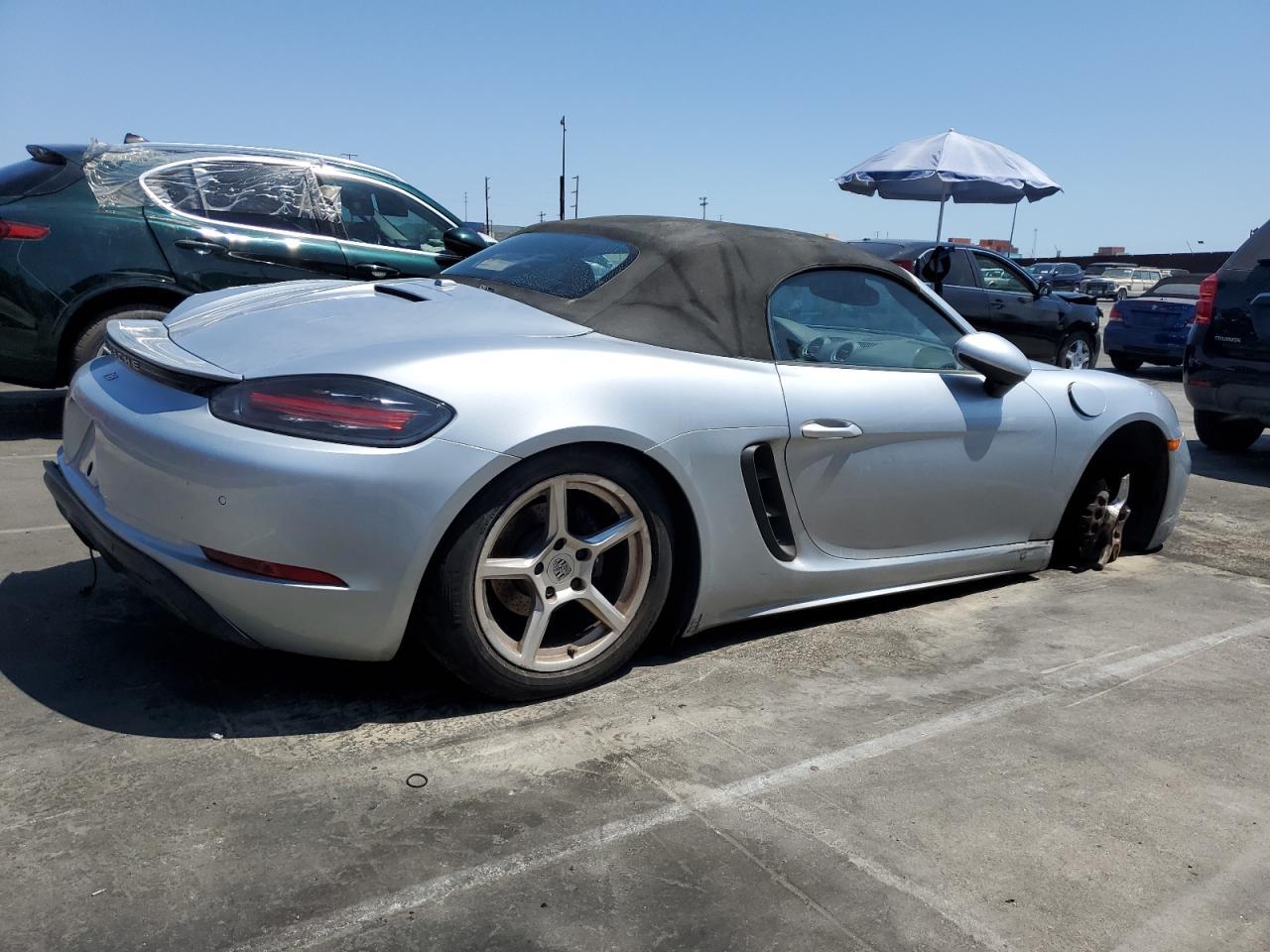 2017 Porsche Boxster - Image 3