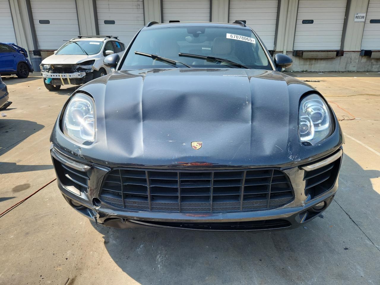 2018 Porsche Macan - Image 5