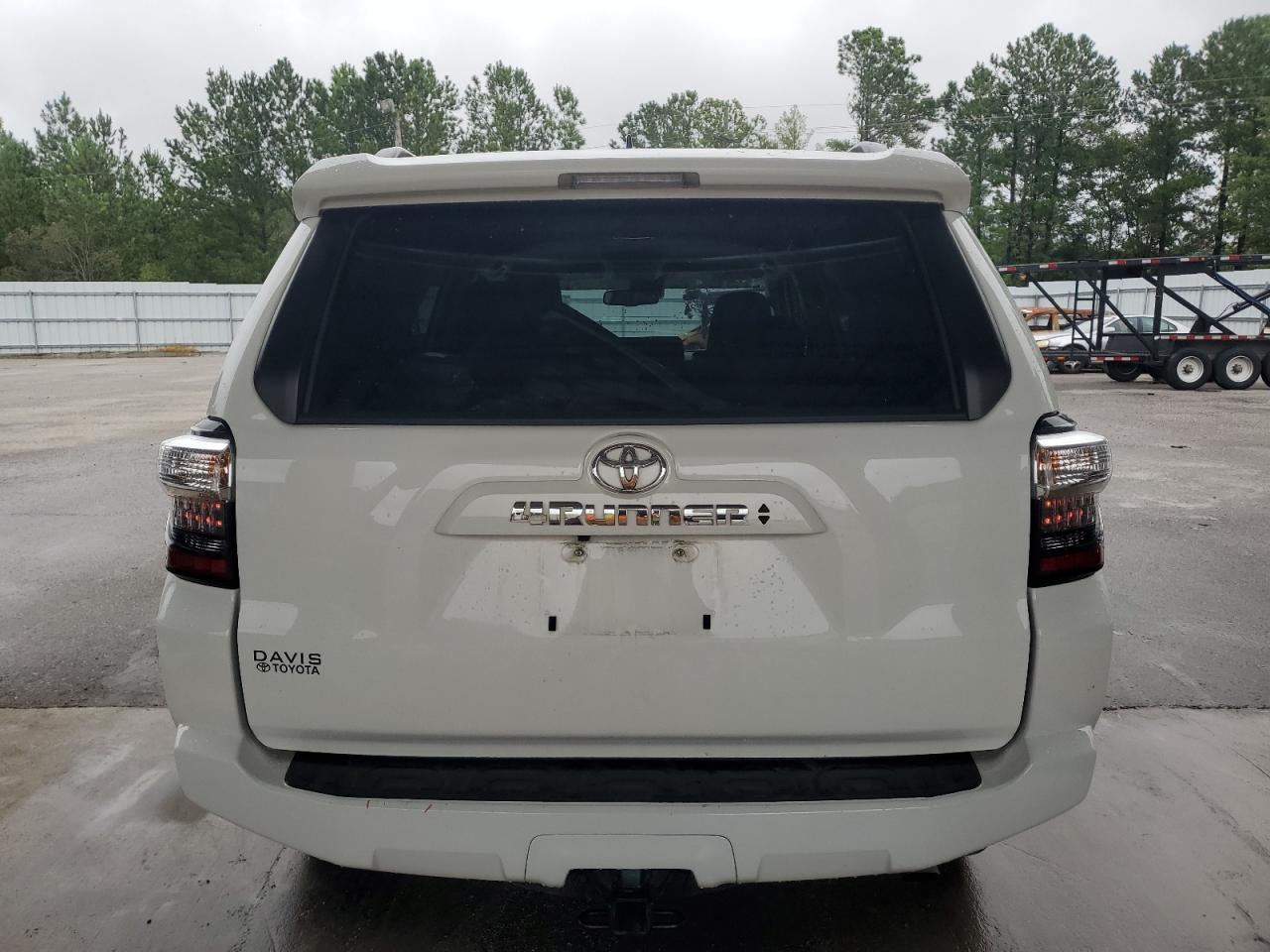 2023 Toyota 4Runner Sr5 - Image 6