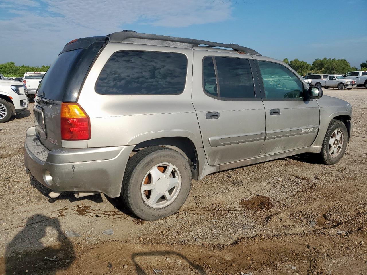 2002 GMC Envoy Xl - Фото 3