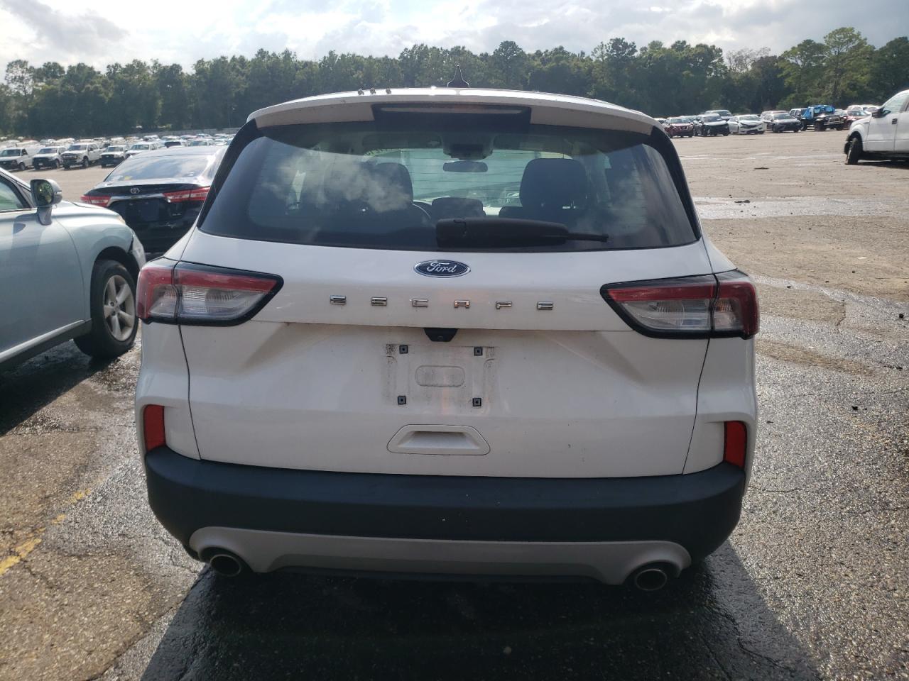 2021 Ford Escape S - Image 6