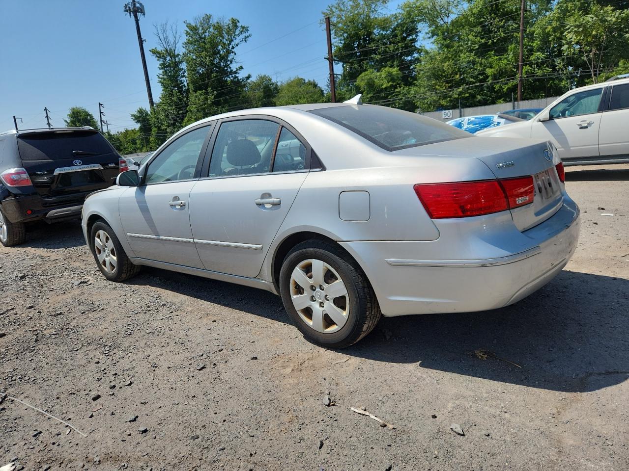 2009 Hyundai Sonata Gls - Image 2