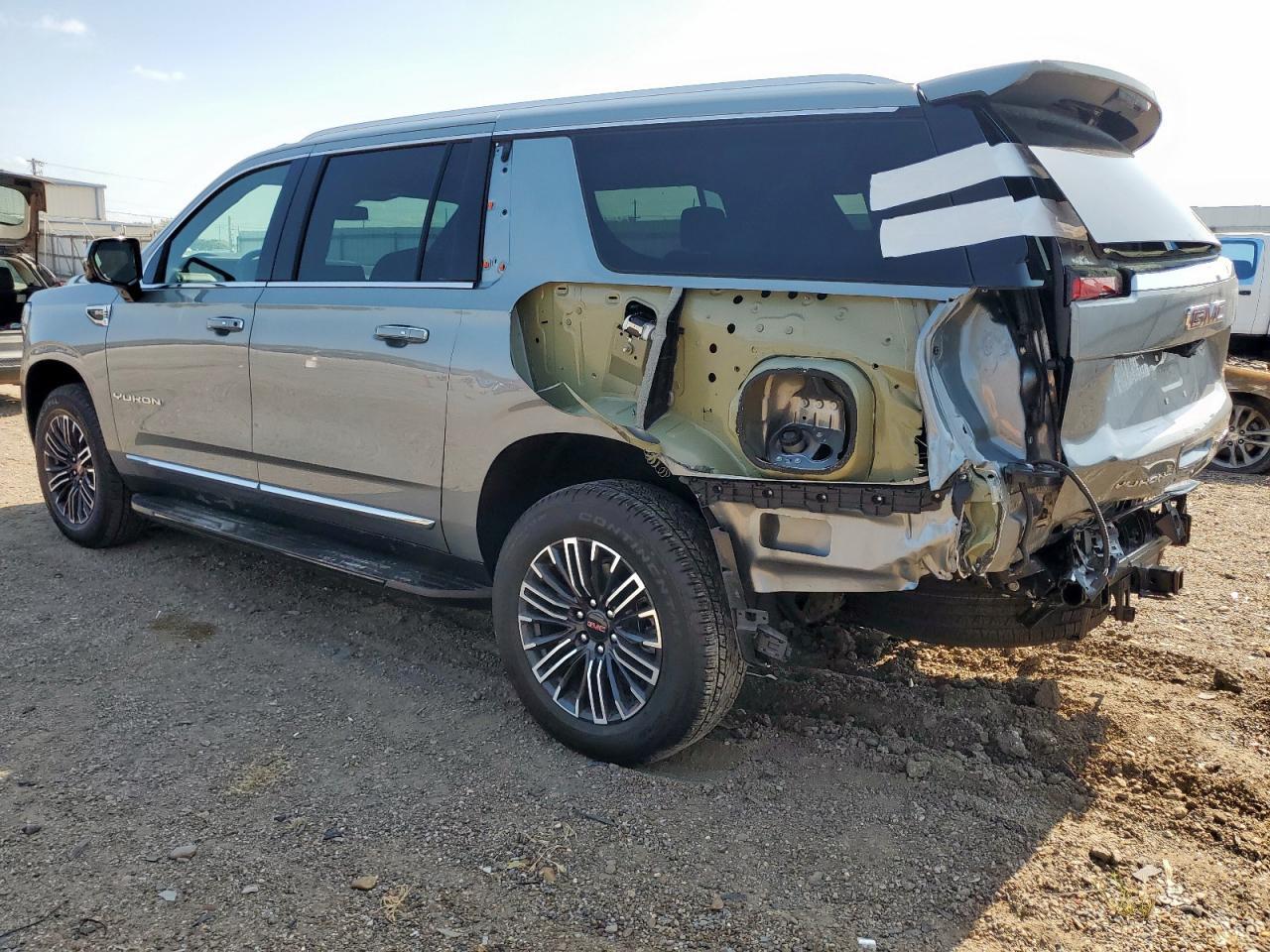 2025 GMC Yukon Xl Elevation - Image 2