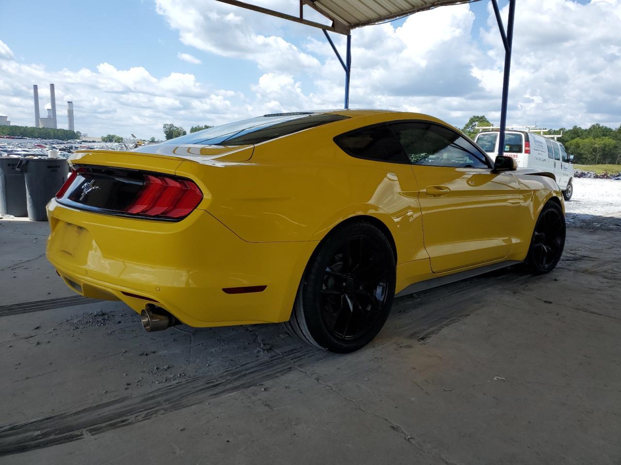 2015 Ford Mustang - Image 3