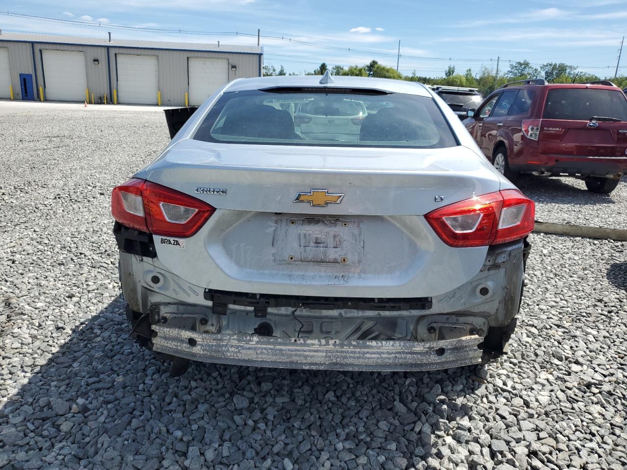 2017 Chevrolet Cruze Lt - Фото 6