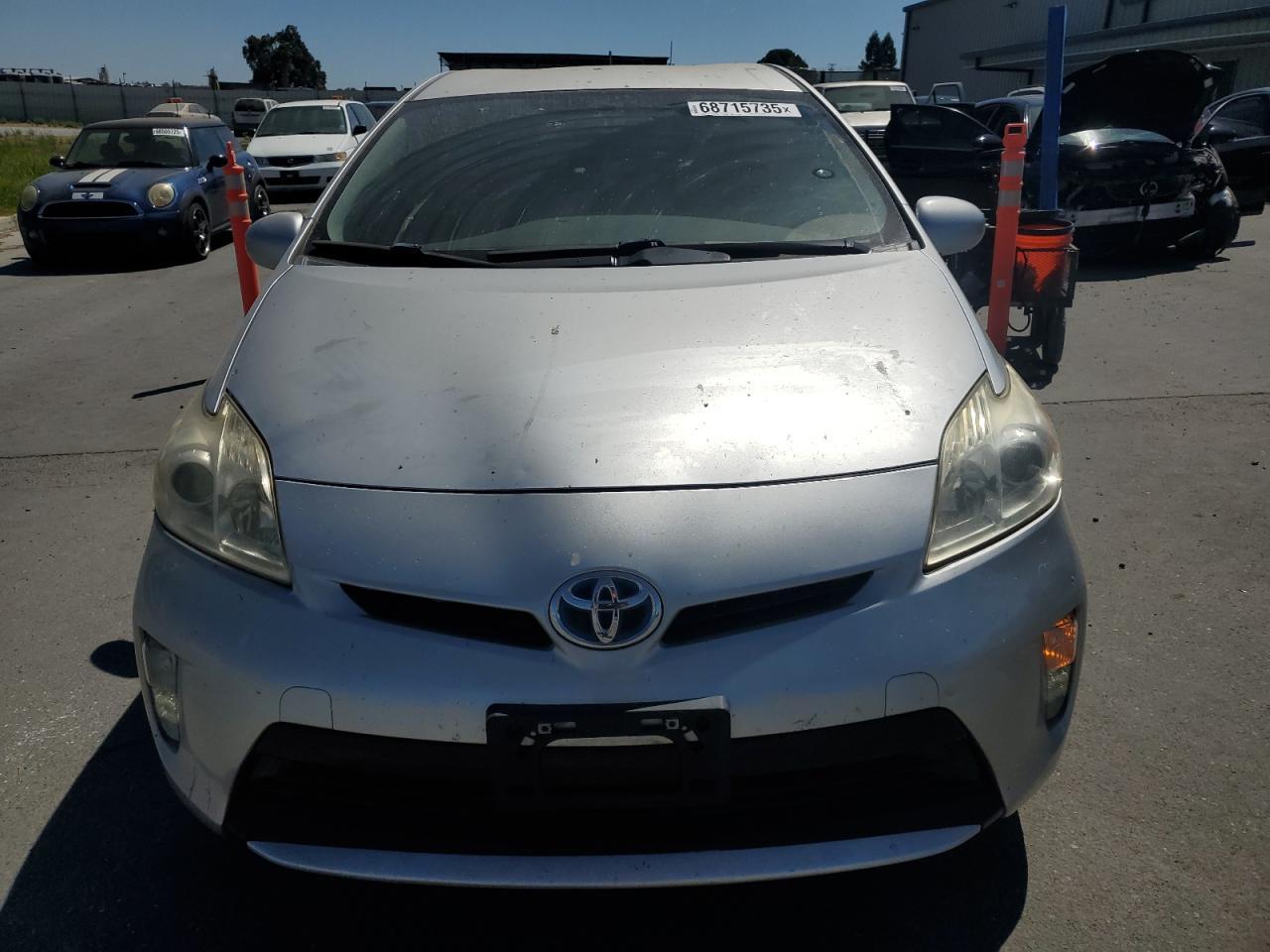 2012 Toyota Prius - Фото 5