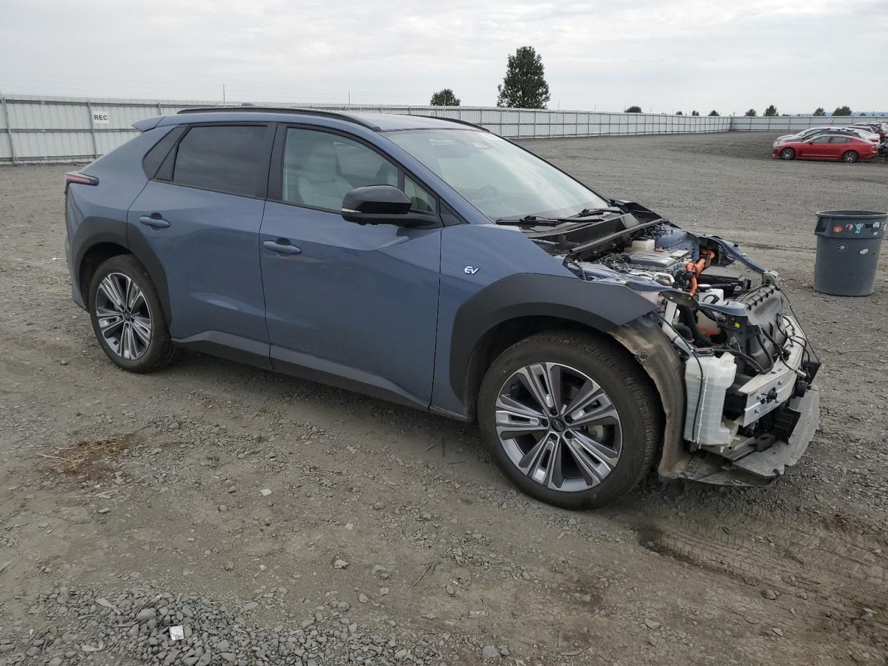 2023 Subaru Solterra Premium - Фото 4