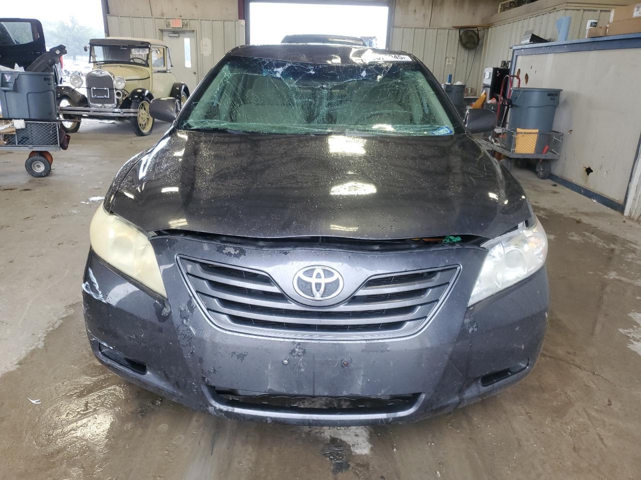 2009 Toyota Camry Base - Image 5