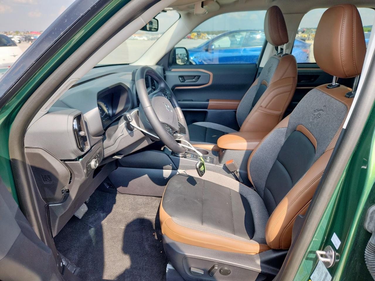 2024 Ford Bronco Sport Outer Banks - Фото 7