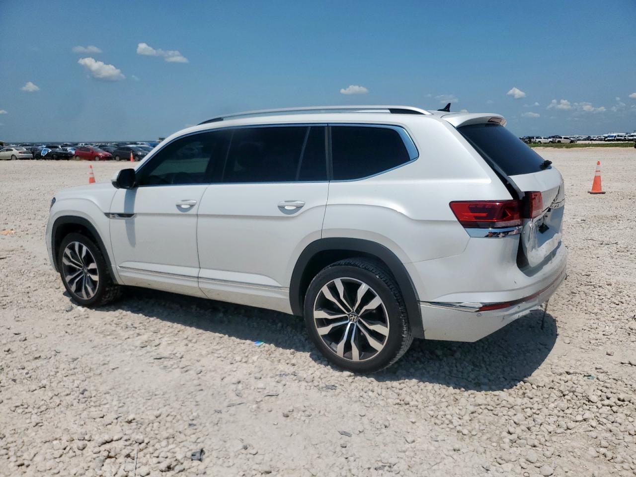 2022 Volkswagen Atlas Sel Premium R-Line - Фото 2