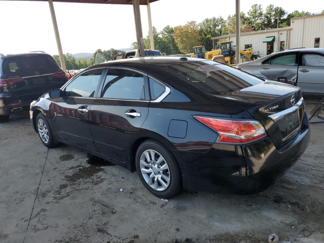 2015 Nissan Altima 2.5 - Фото 2