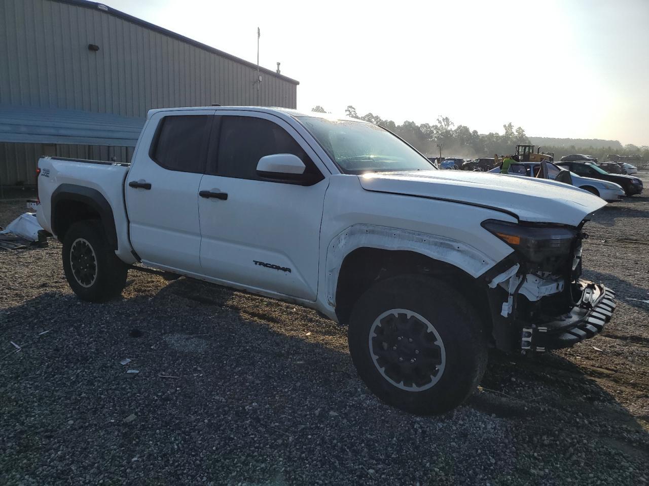 2024 Toyota Tacoma Double Cab - Фото 4