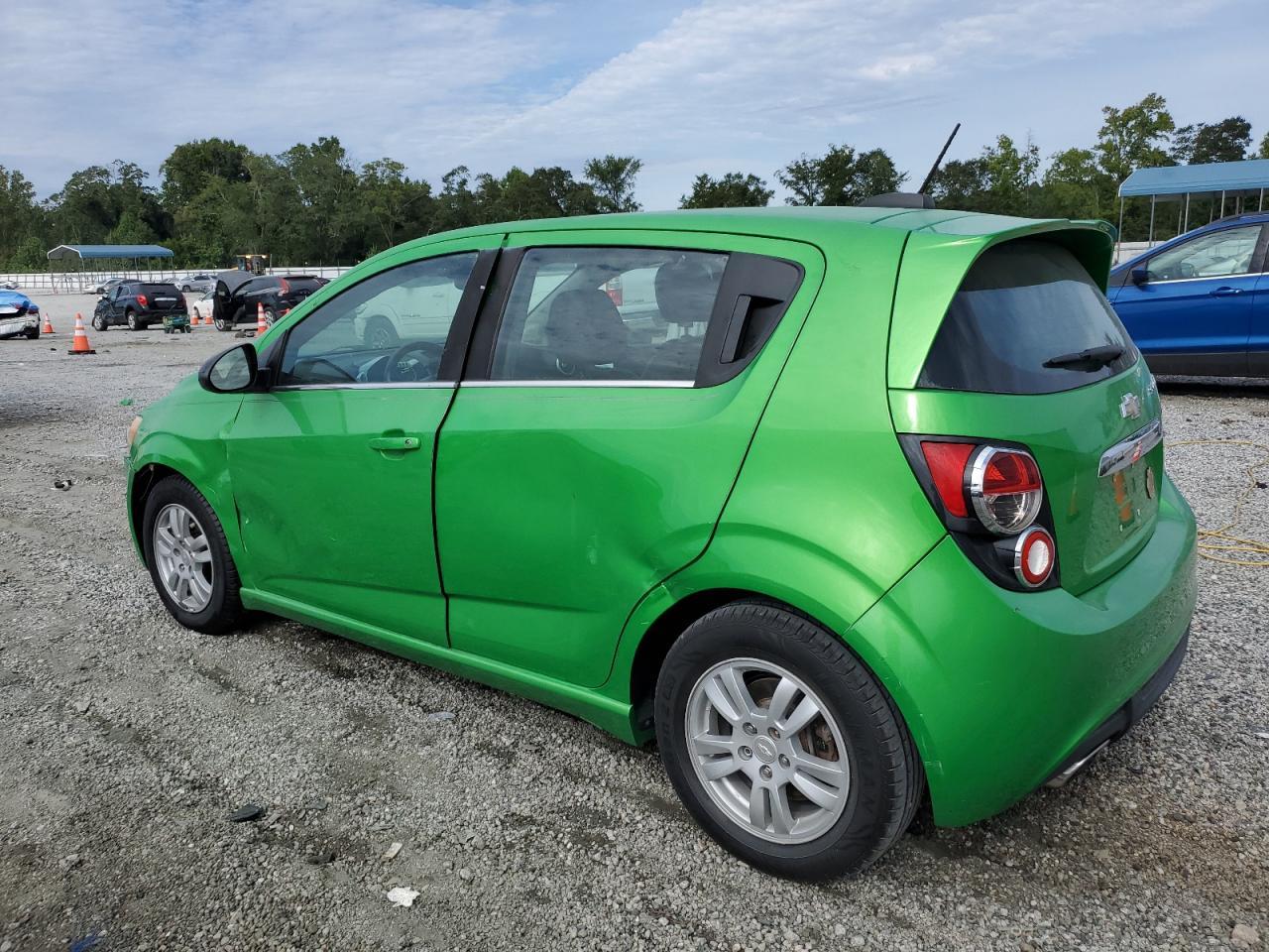 2016 Chevrolet Sonic Rs - Фото 2