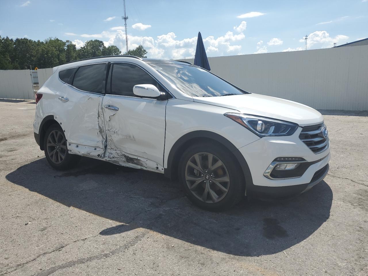 2017 Hyundai Santa Fe Sport - Image 4