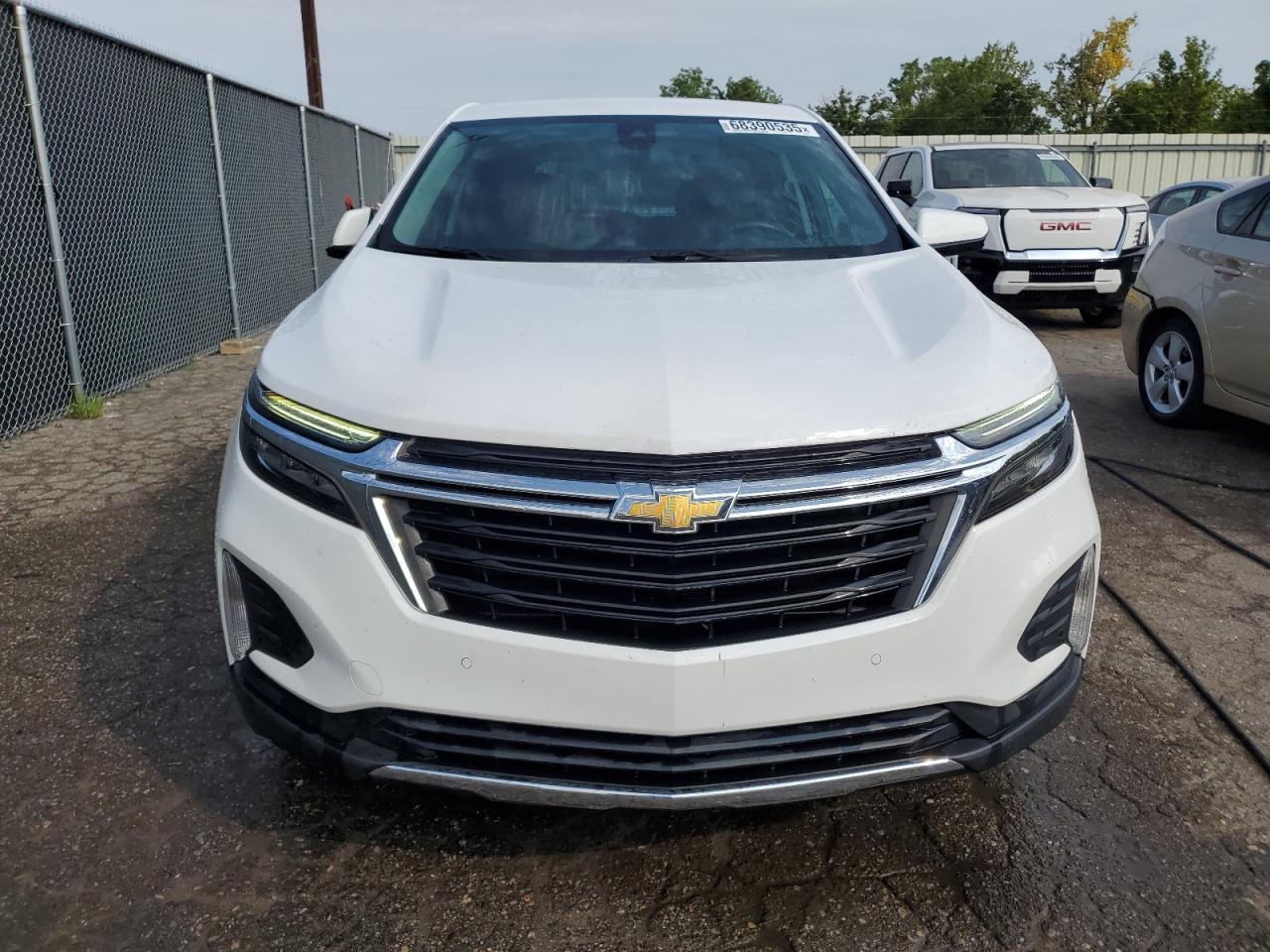 2022 Chevrolet Equinox Lt - Image 5