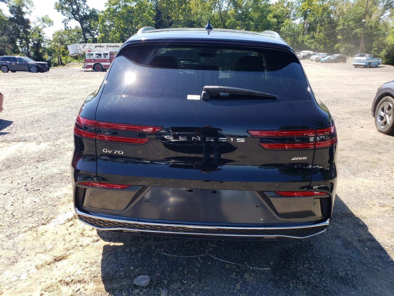 2026 Genesis Gv70 Base - Фото 6