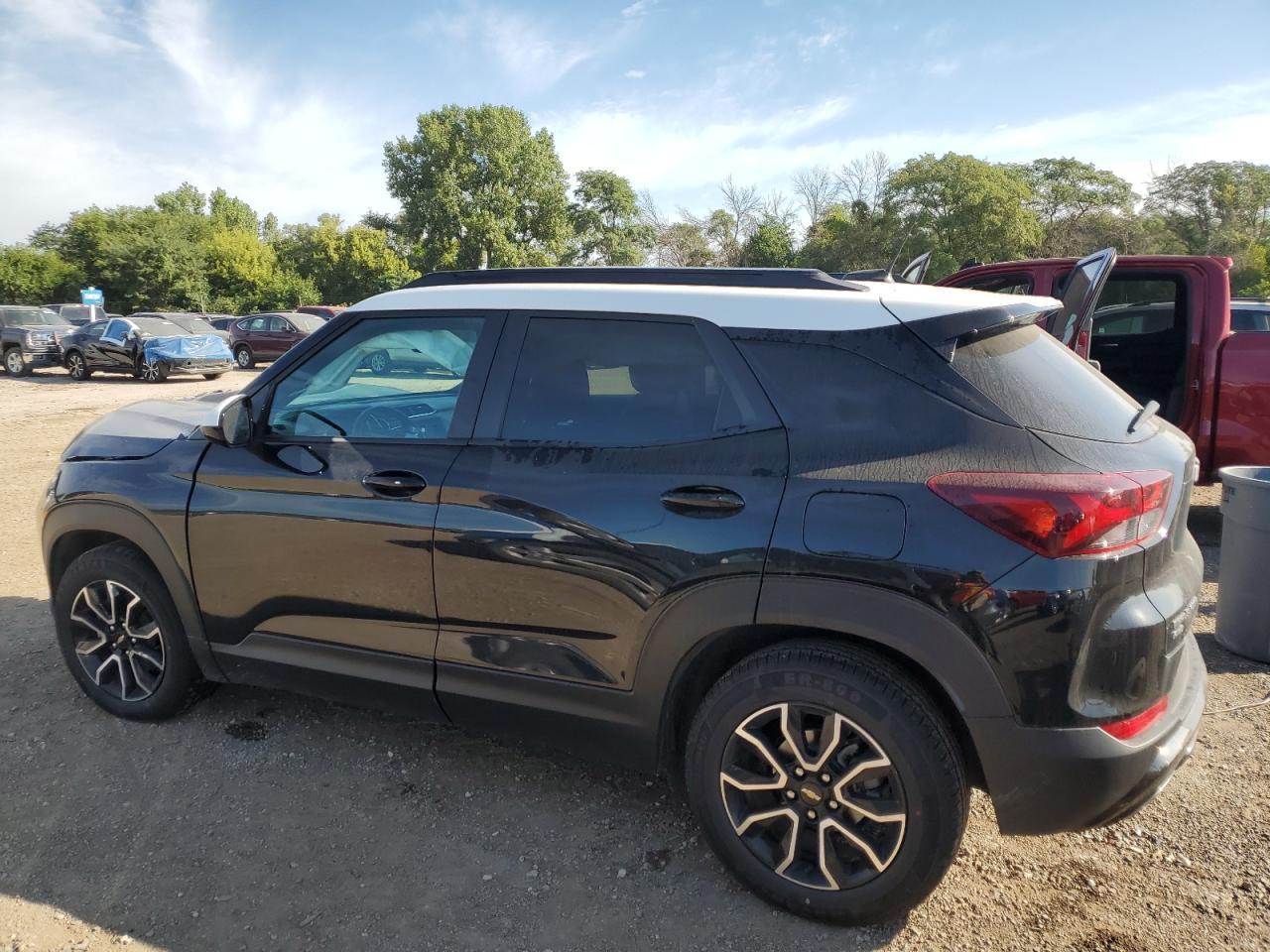 2022 Chevrolet Trailblazer Activ - Image 2