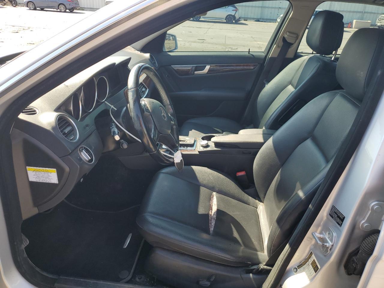 2013 Mercedes-Benz C 300 4Matic - Image 7