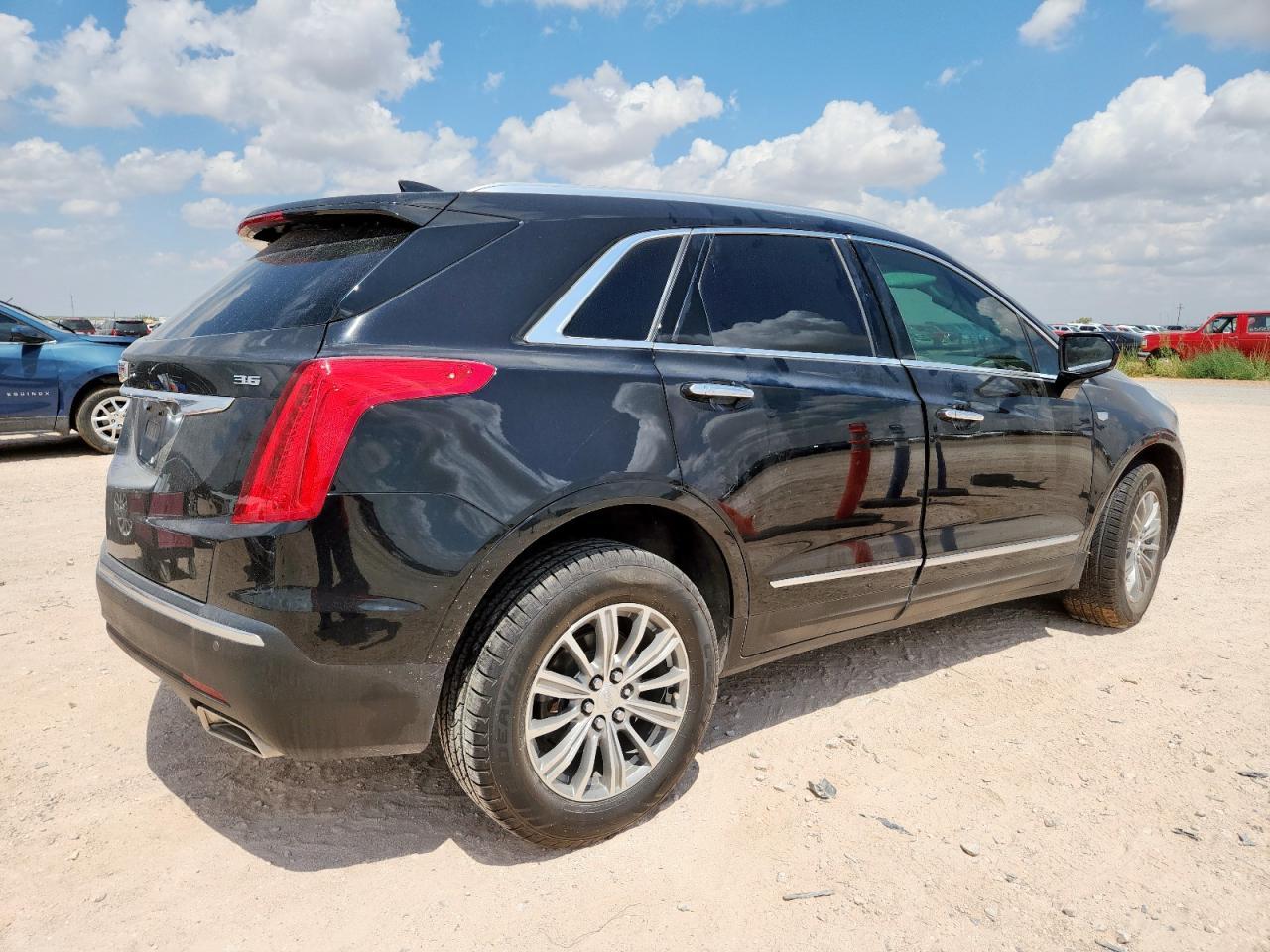 2017 Cadillac Xt5 Luxury - Фото 3