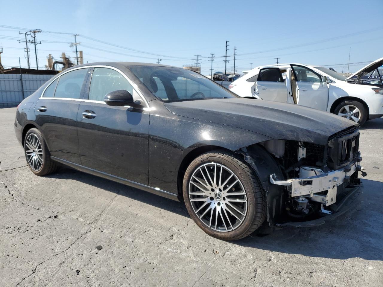 2024 Mercedes-Benz C 300 - Image 4