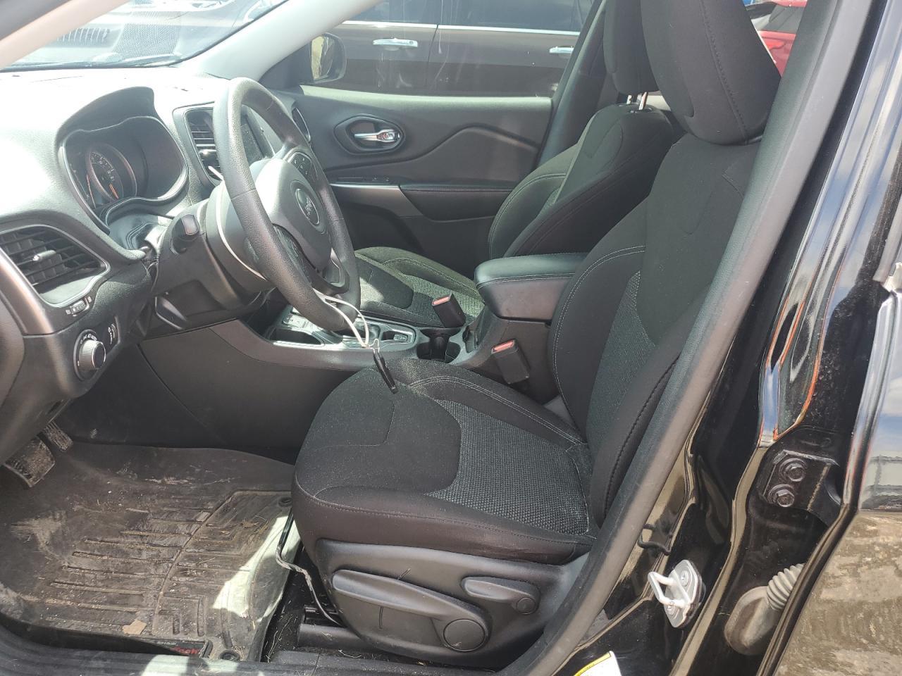 2020 Jeep Cherokee Latitude - Image 7