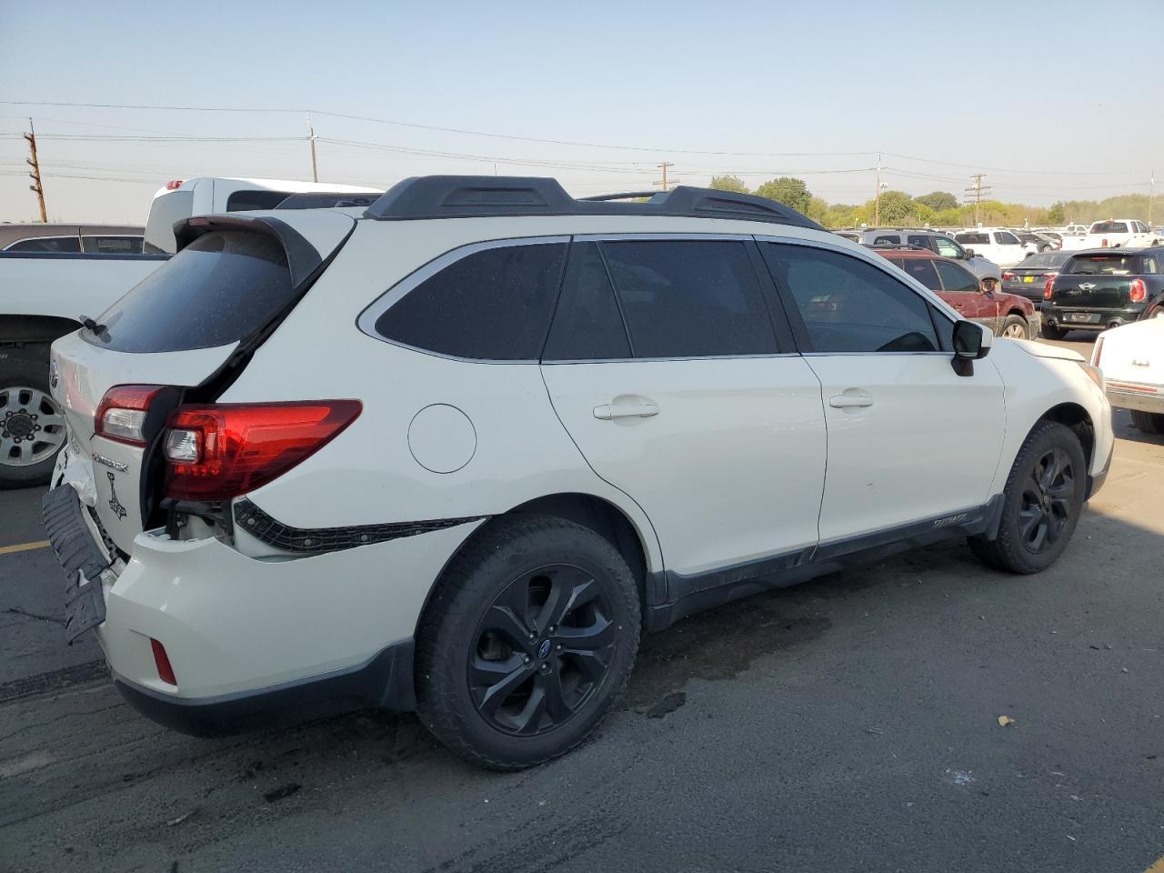 2015 Subaru Outback 2.5I Premium - Фото 3