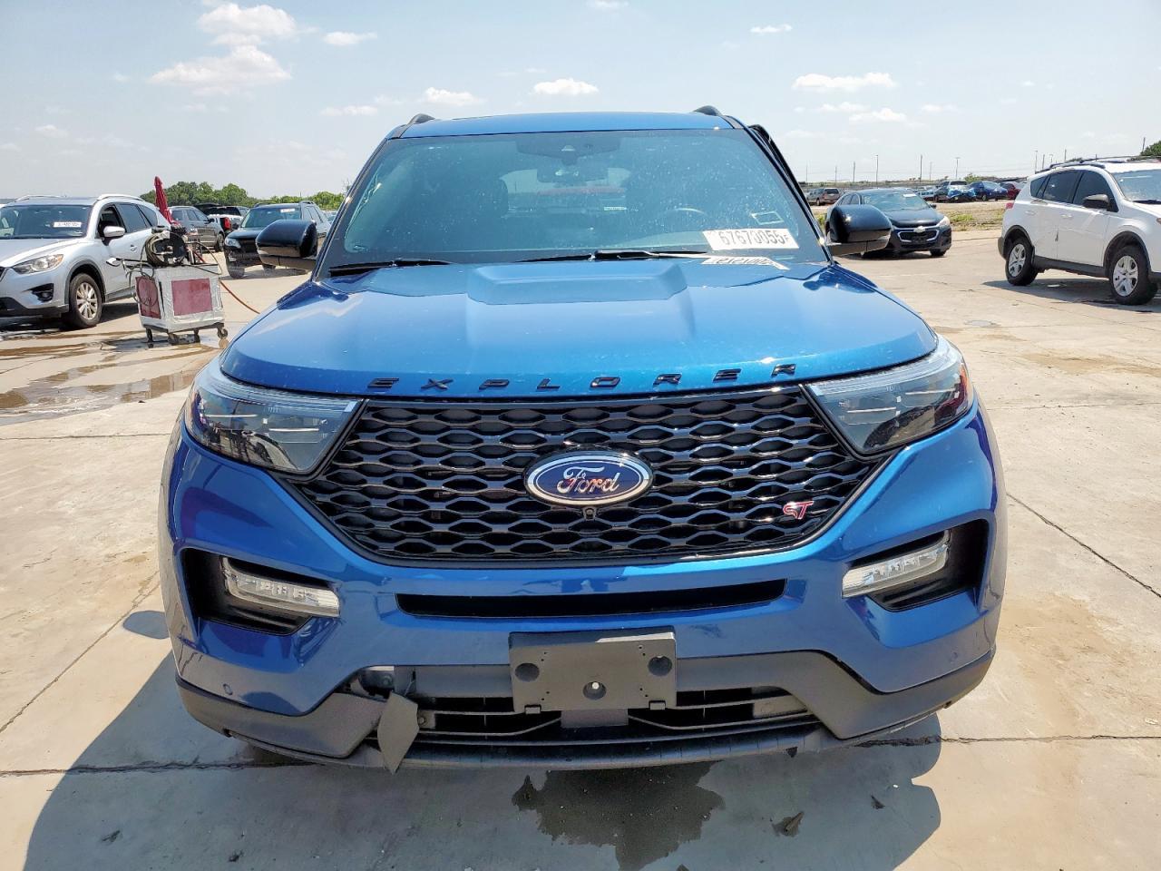 2023 Ford Explorer St - Image 5