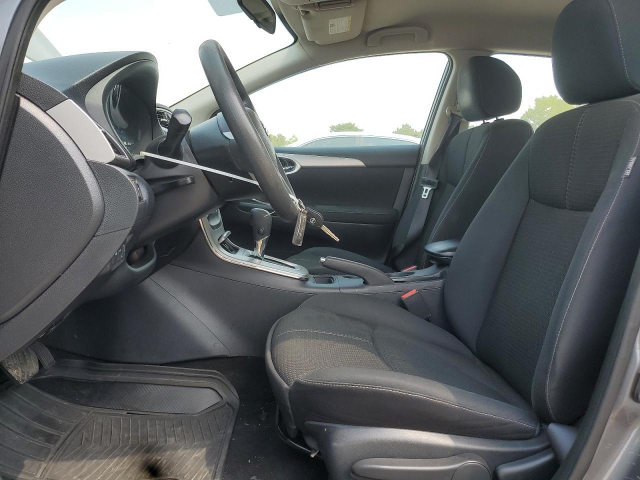 2015 Nissan Sentra S - Фото 7